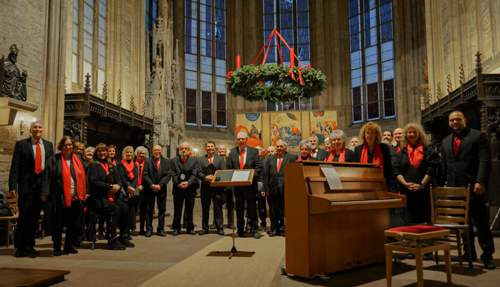 Der Polizeichor Dortmund beim Weihnachtskonzert 2025